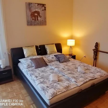 Zoeld Beka Hoforras Apartman ไฮจ์ดุสโซบอสโล ภายนอก รูปภาพ