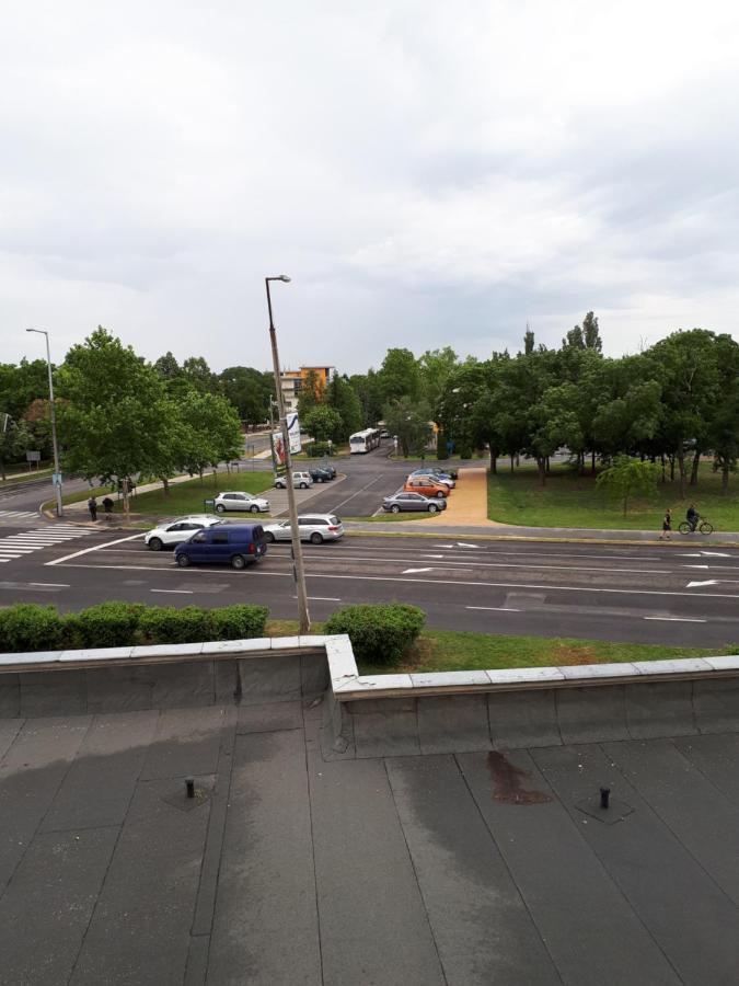 Zoeld Beka Hoforras Apartman ไฮจ์ดุสโซบอสโล ภายนอก รูปภาพ